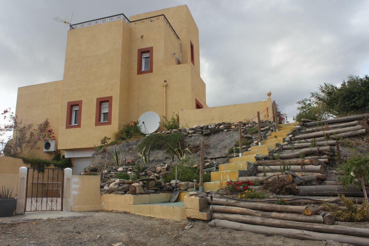 Oasis Montana Peace In Tabernas Desert Exterior foto